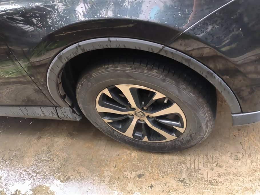 Toyota RAV4 Rongfang