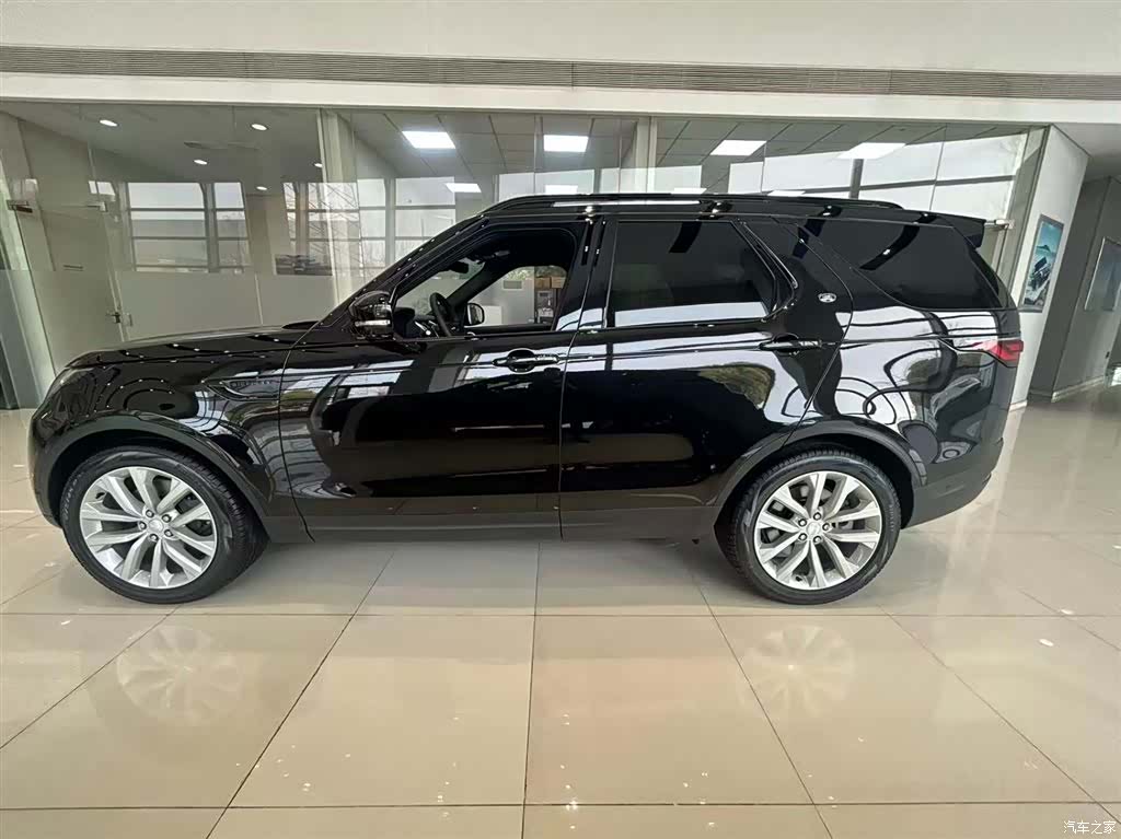 Land Rover Discovery, 2026 7