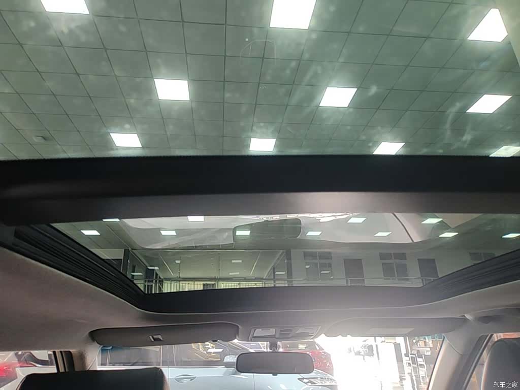 Hyundai ix25, 2015 14