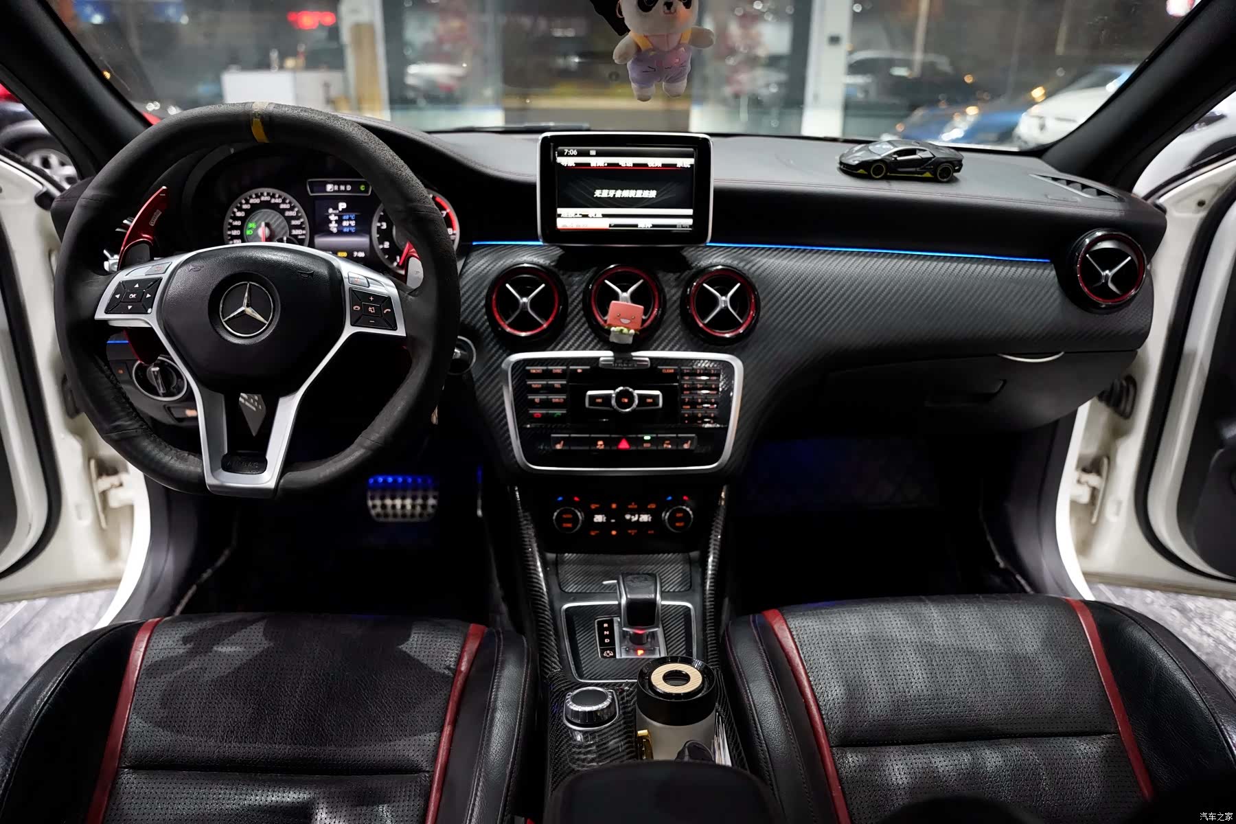 Mercedes-Benz A-Class, 2014 12