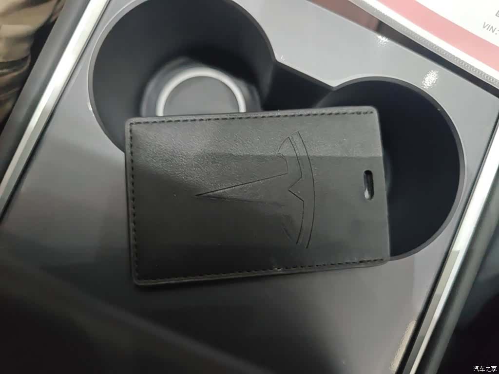 Tesla Model Y, 2022 9
