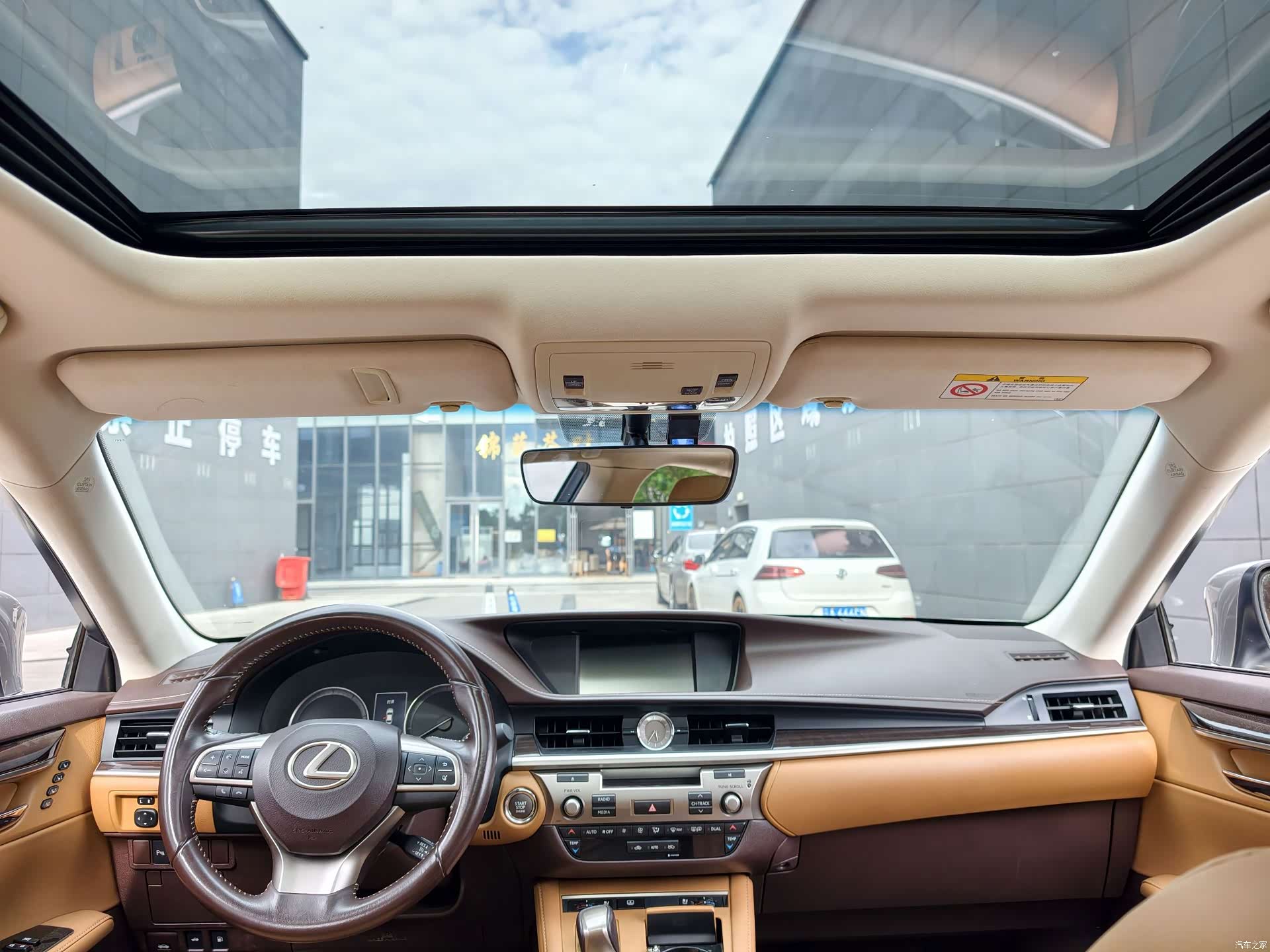 Lexus ES, 2018 20