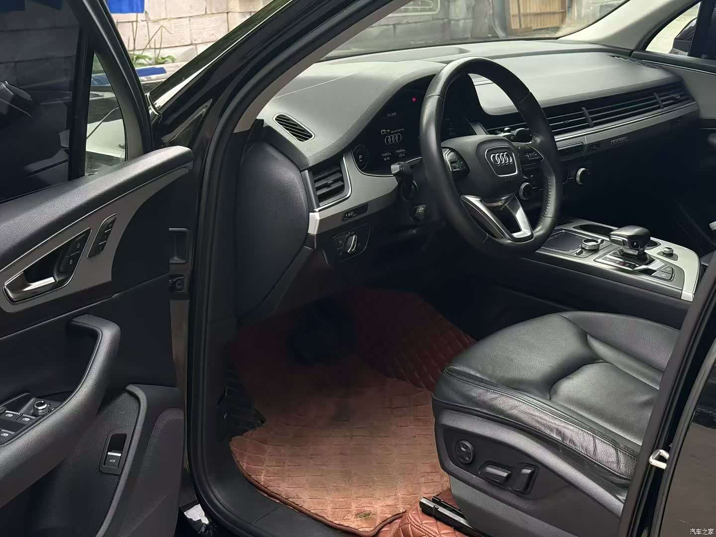 Audi Q7, 2019 4