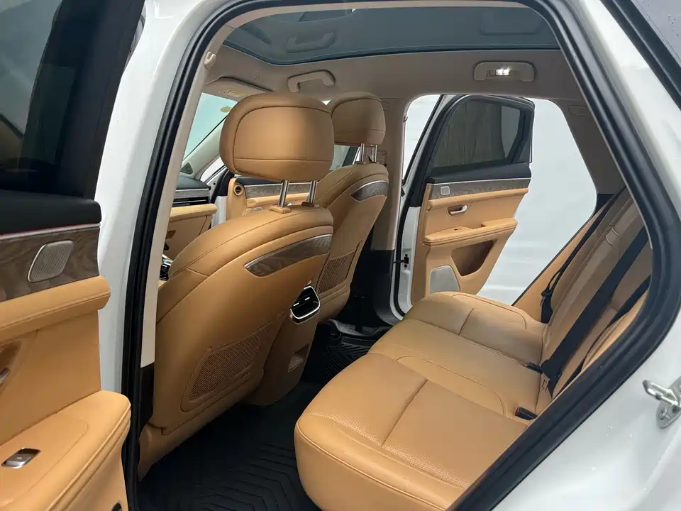 HarmonyOS Ask the world M5