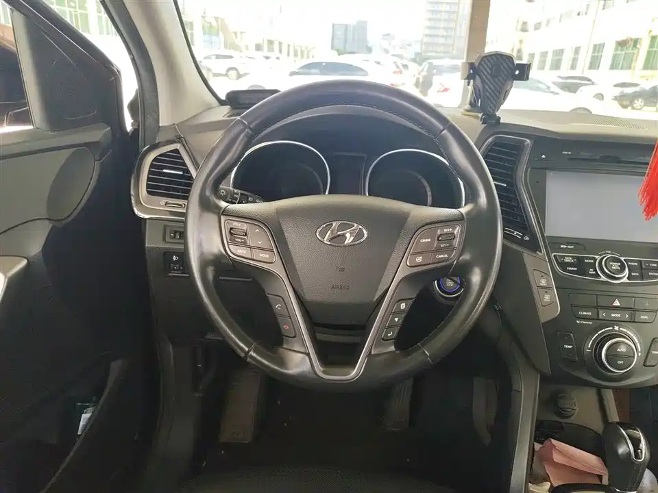Hyundai Grid Yue