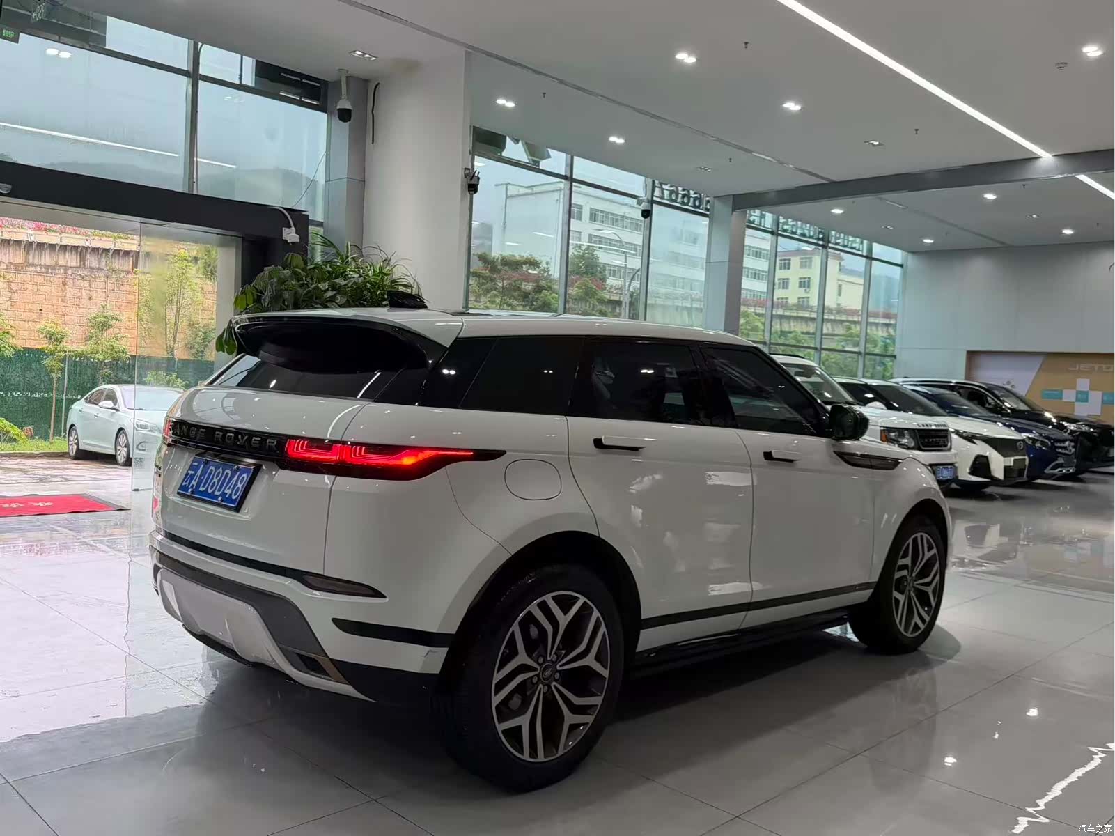 Land Rover Range Rover, 2020 15