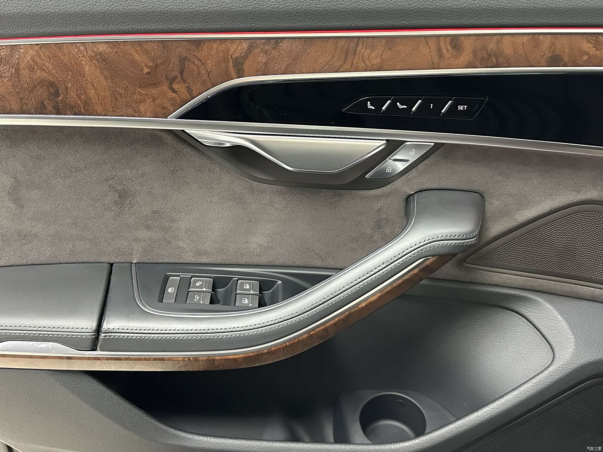 Audi A8L, 2019 23
