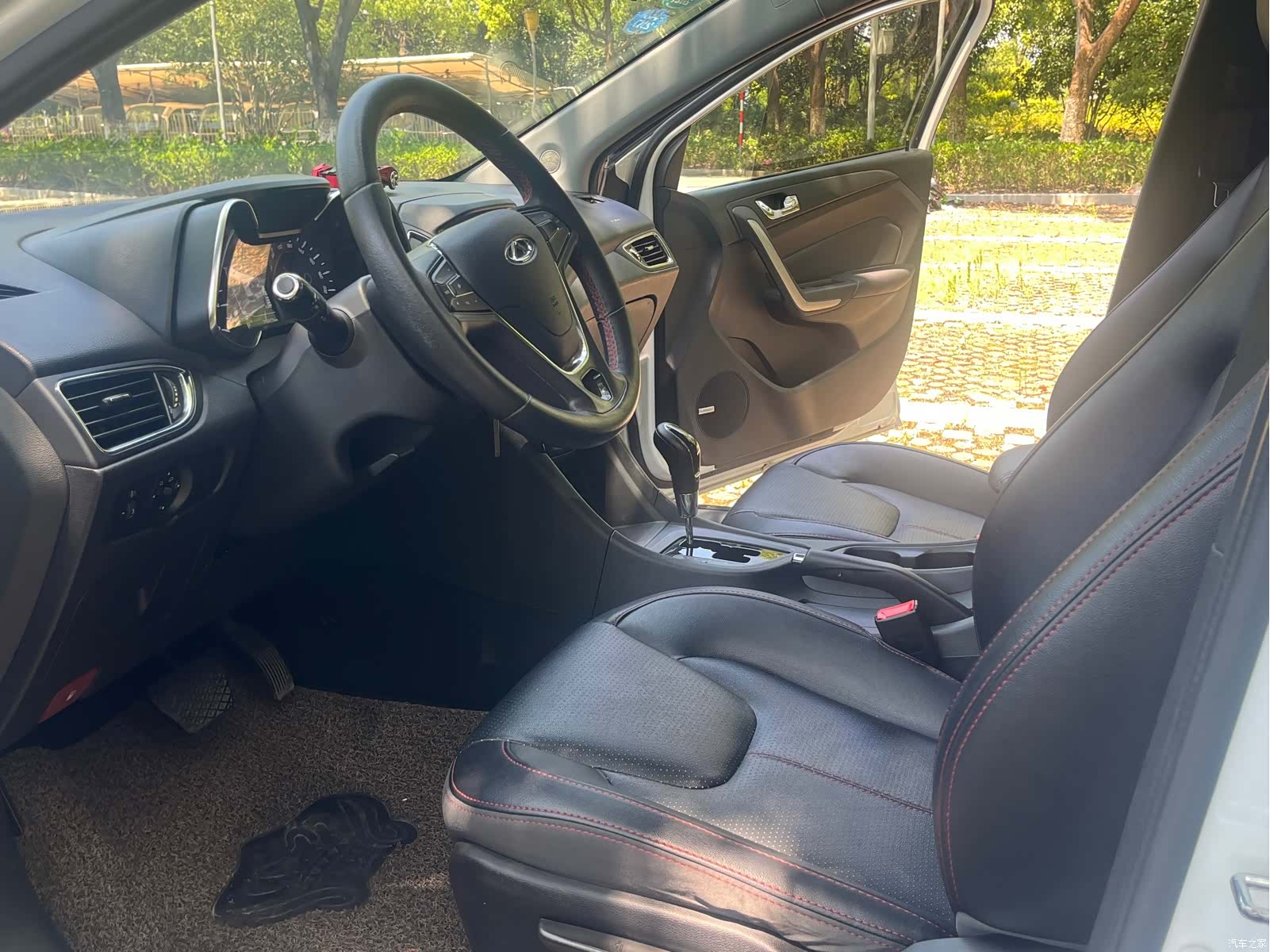 Chery 5, 2016 8
