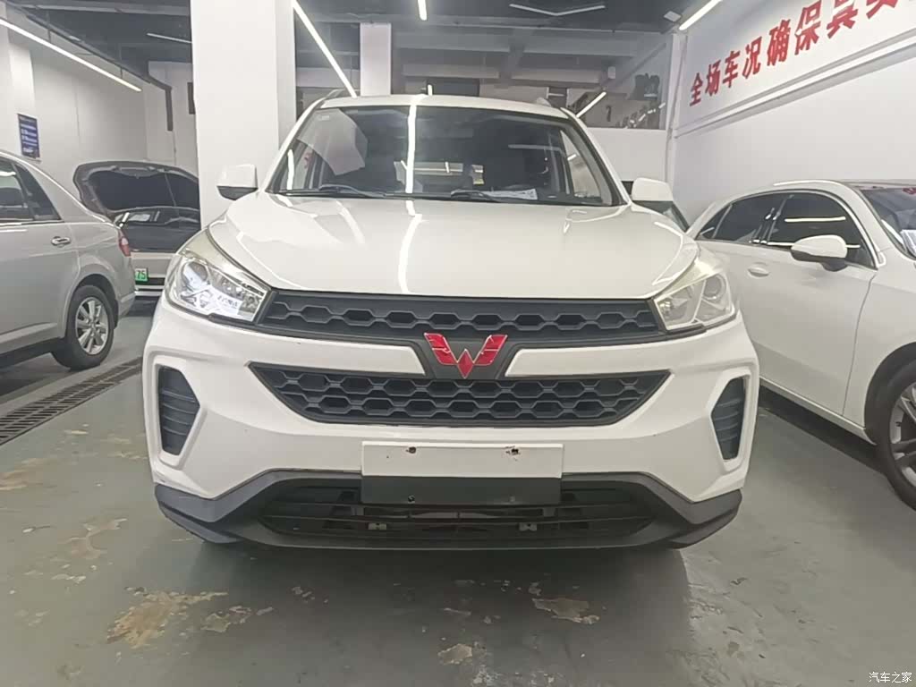 Wuling Hongguang, 2019 3