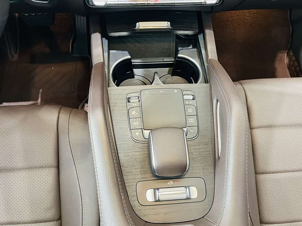 Mercedes-Benz GLE Mercedes-Benz GLE