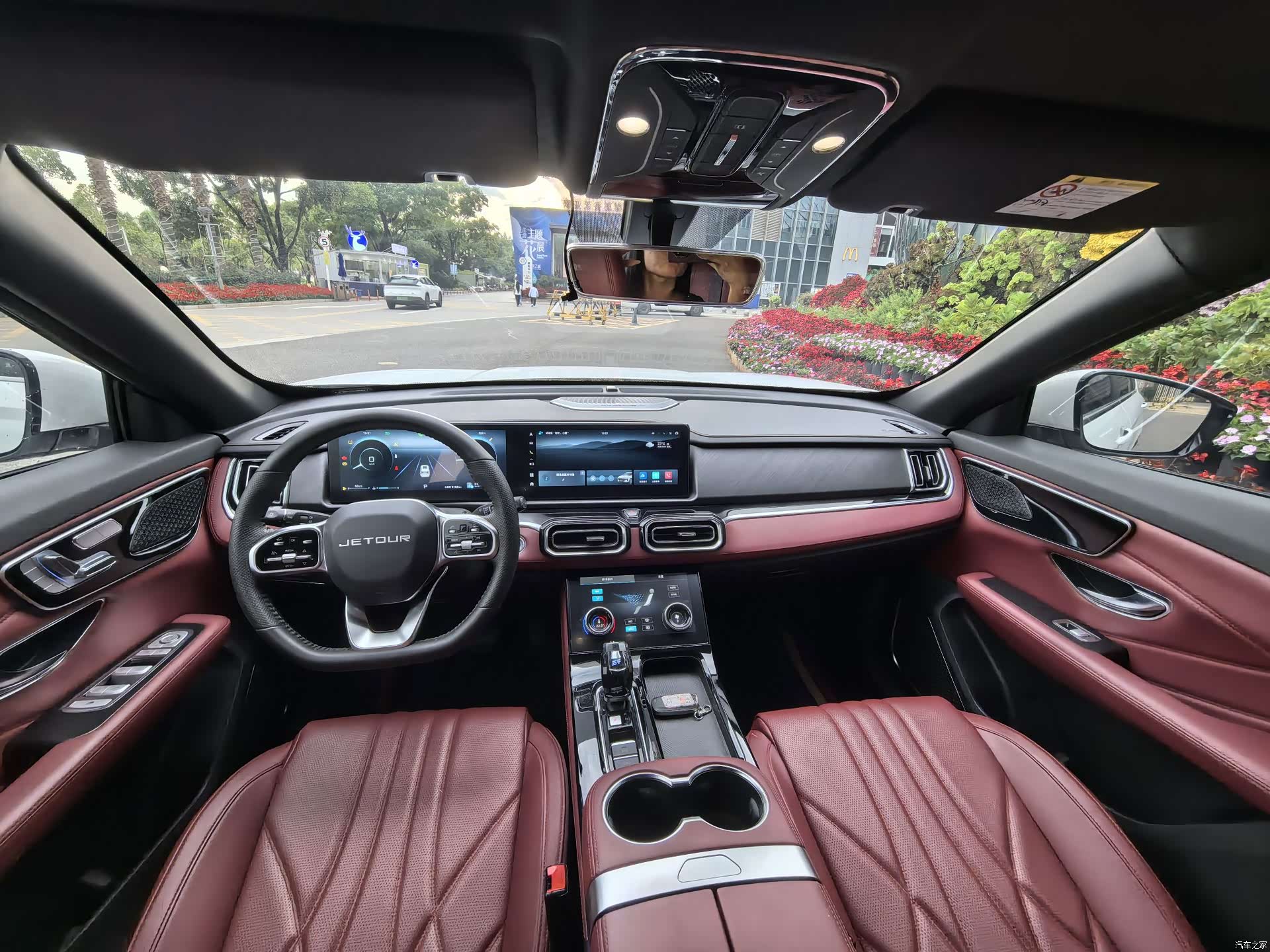 Jetour X70, 2025 9