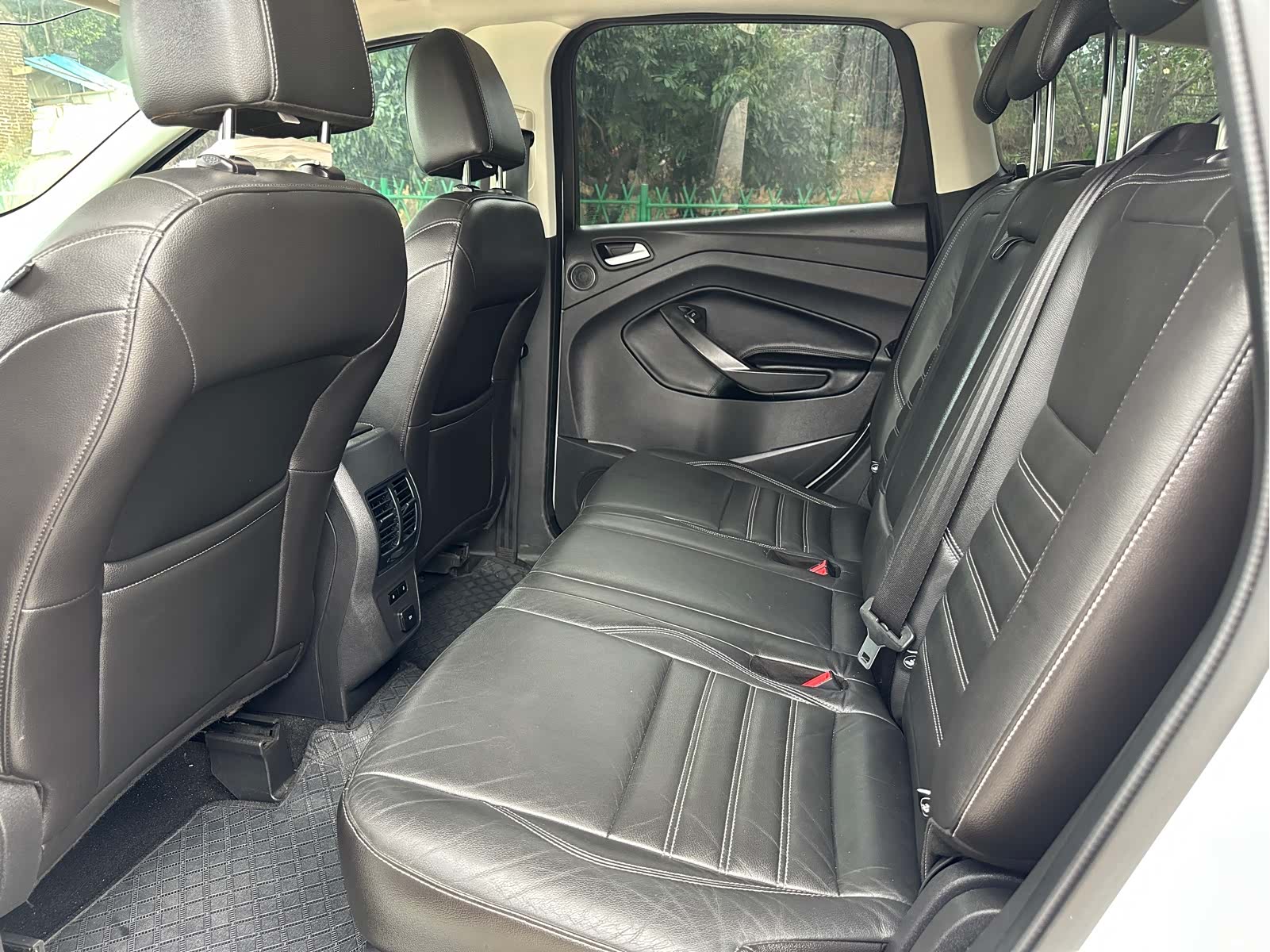 Ford Kuga, 2017 все фото