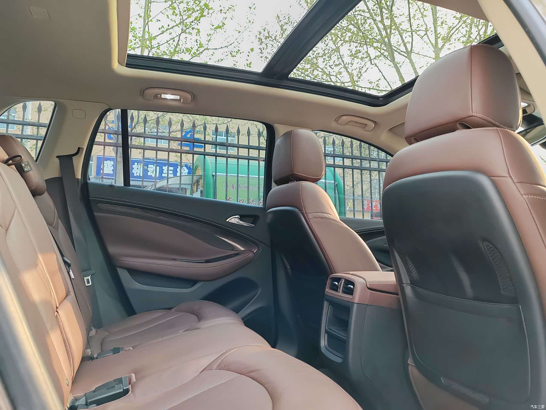 Buick Envision Plus, 2017 9