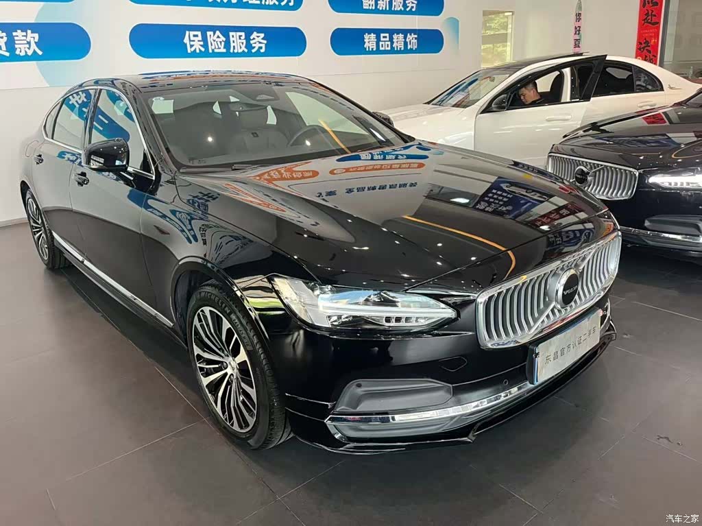 Volvo S90, 2024 4