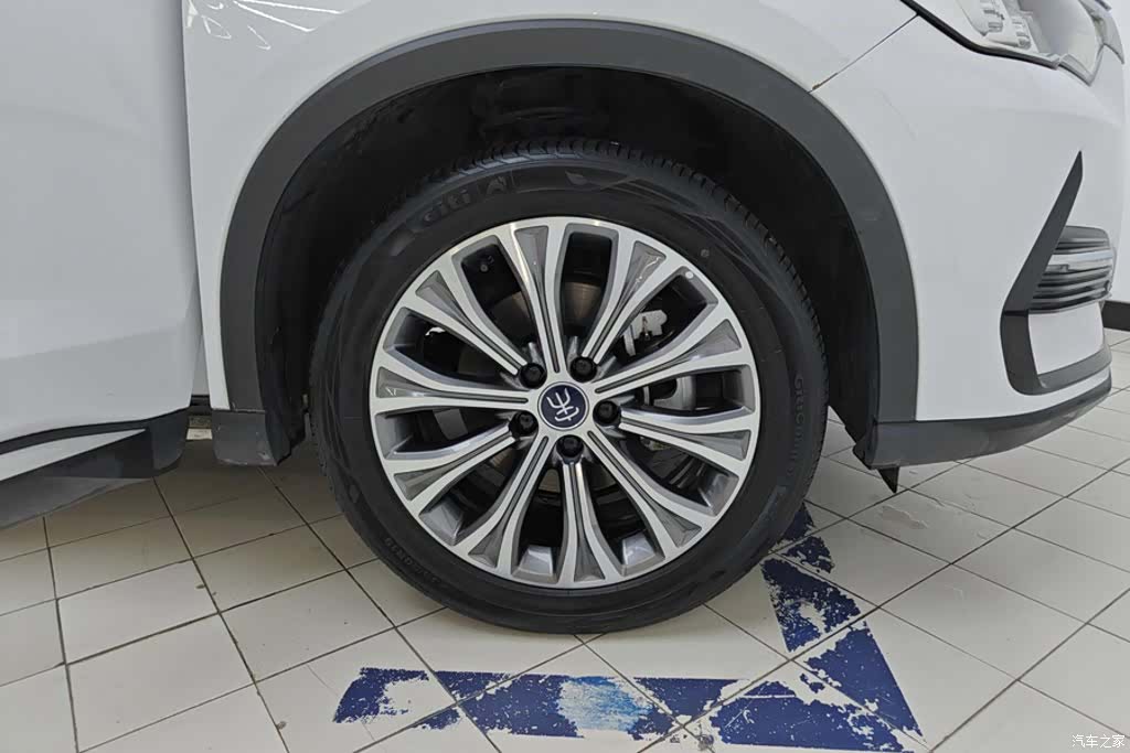 BYD Song, 2023 6