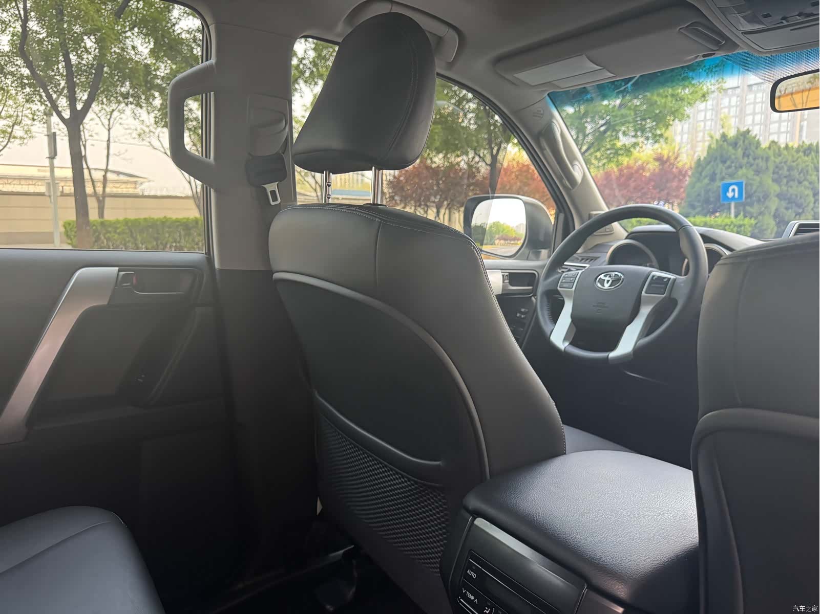 Toyota Prado, 2017 30