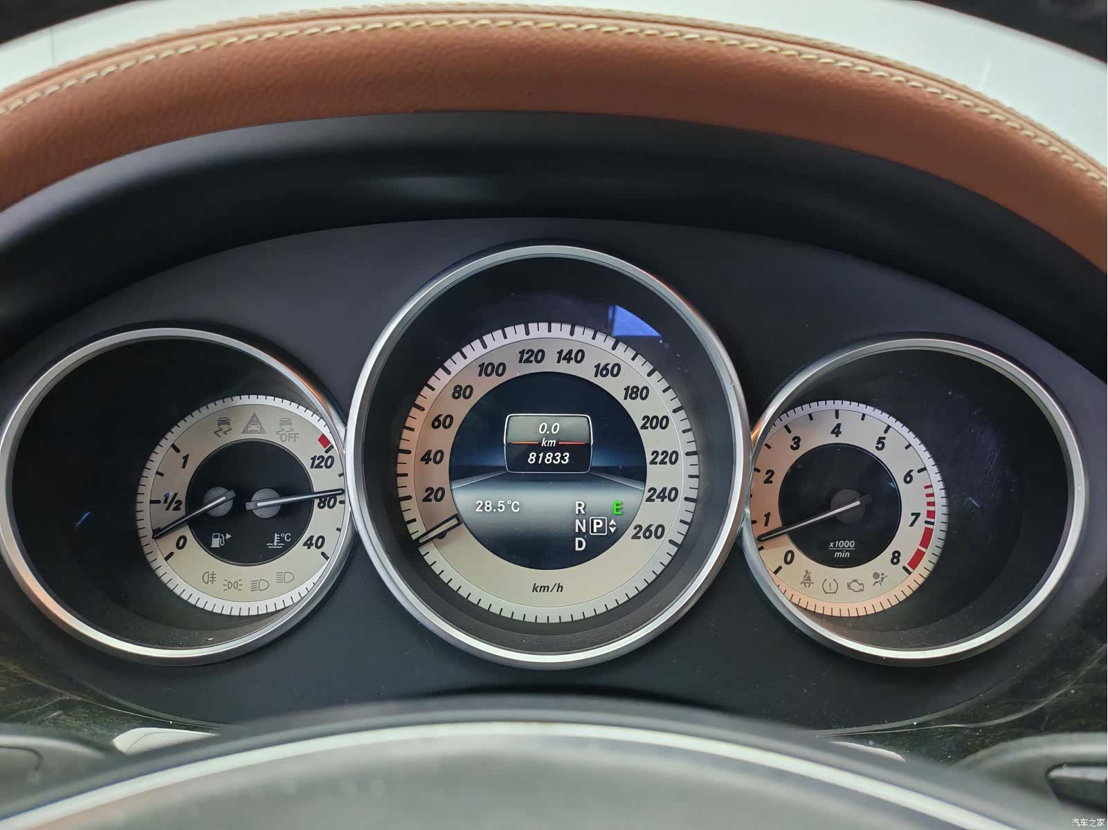 Mercedes-Benz CLS, 2015 8