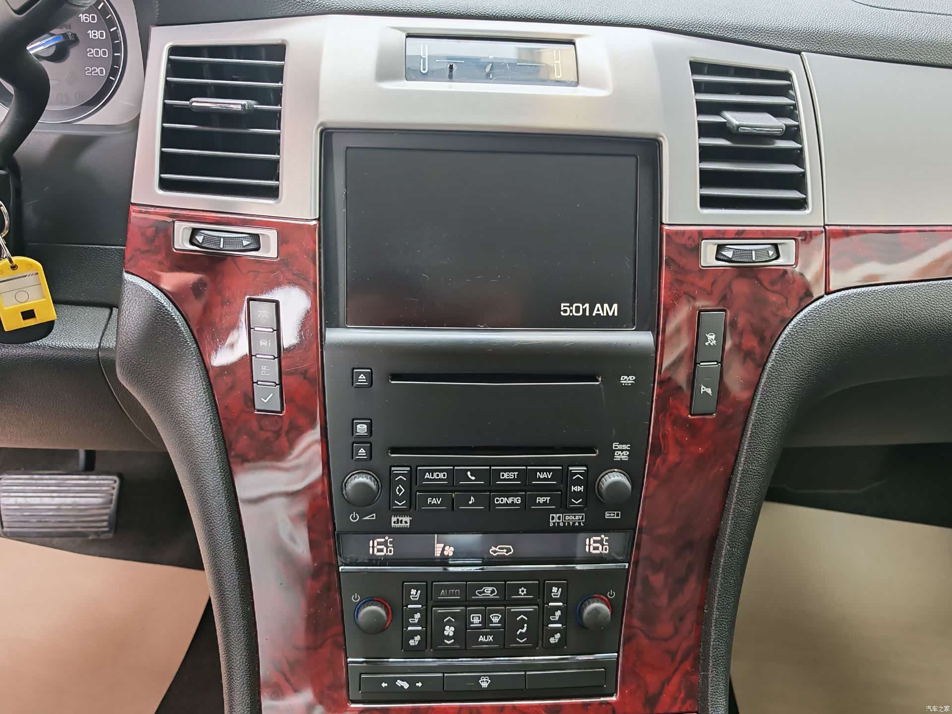Cadillac Escalade, 2007 15