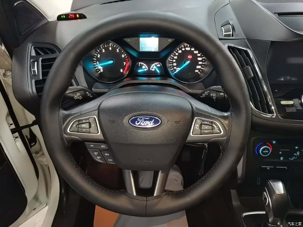 Ford Kuga, 2018 7