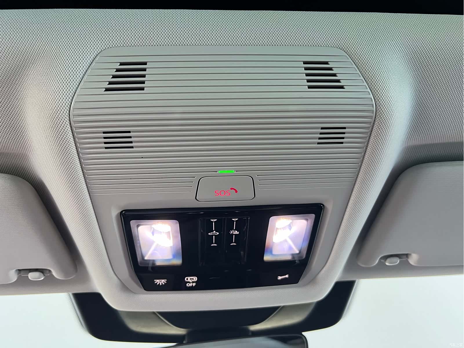 Volkswagen Magotan, 2024 27