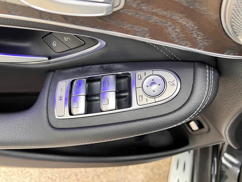 Mercedes-Benz GLC Mercedes-Benz GLC