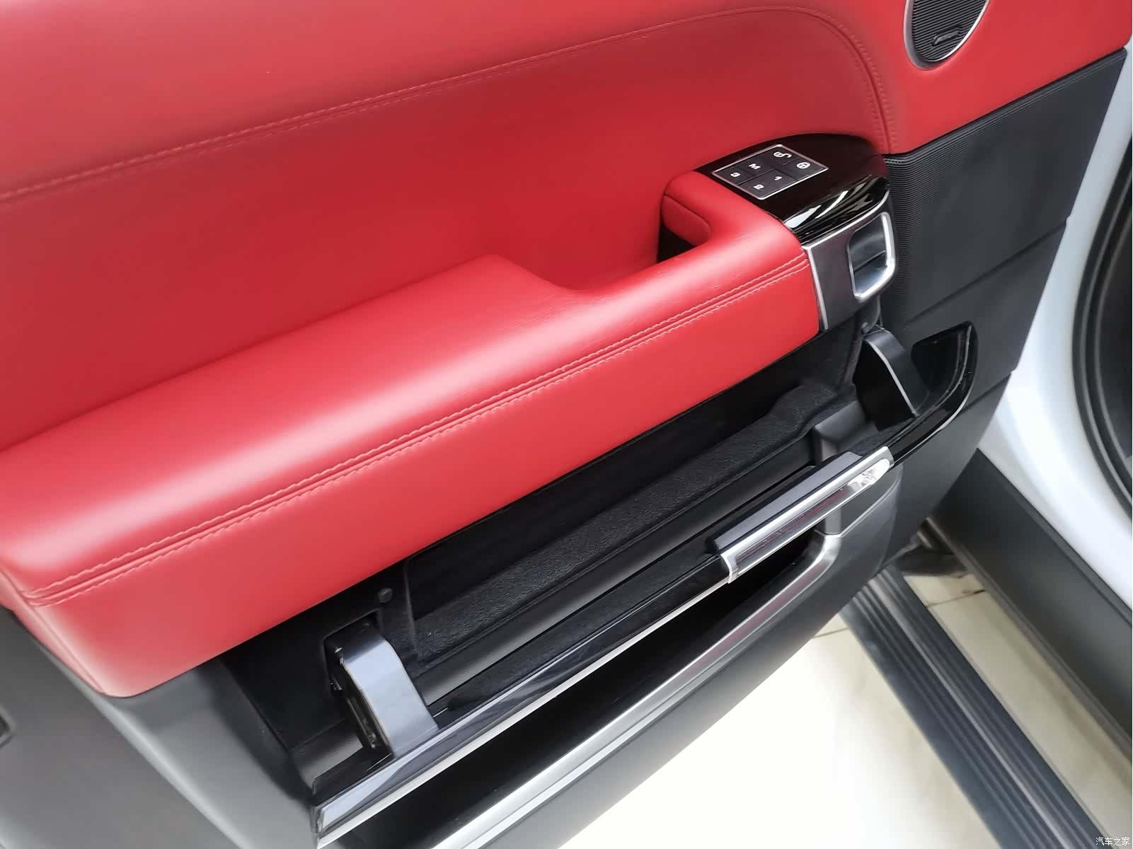 Land Rover Range Rover, 2018 18