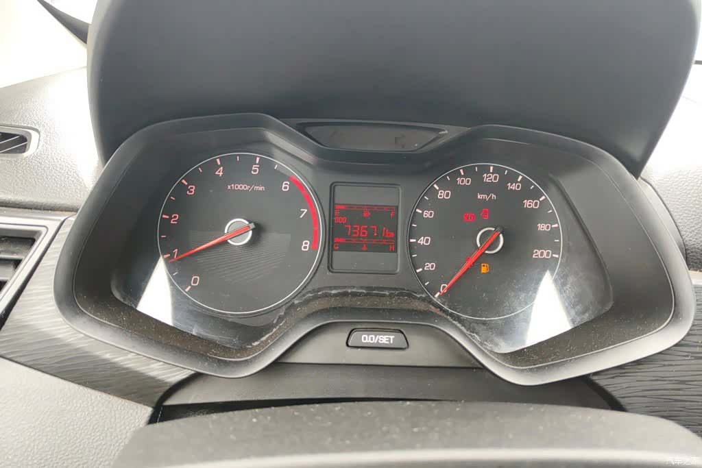 Wuling 310, 2017 14
