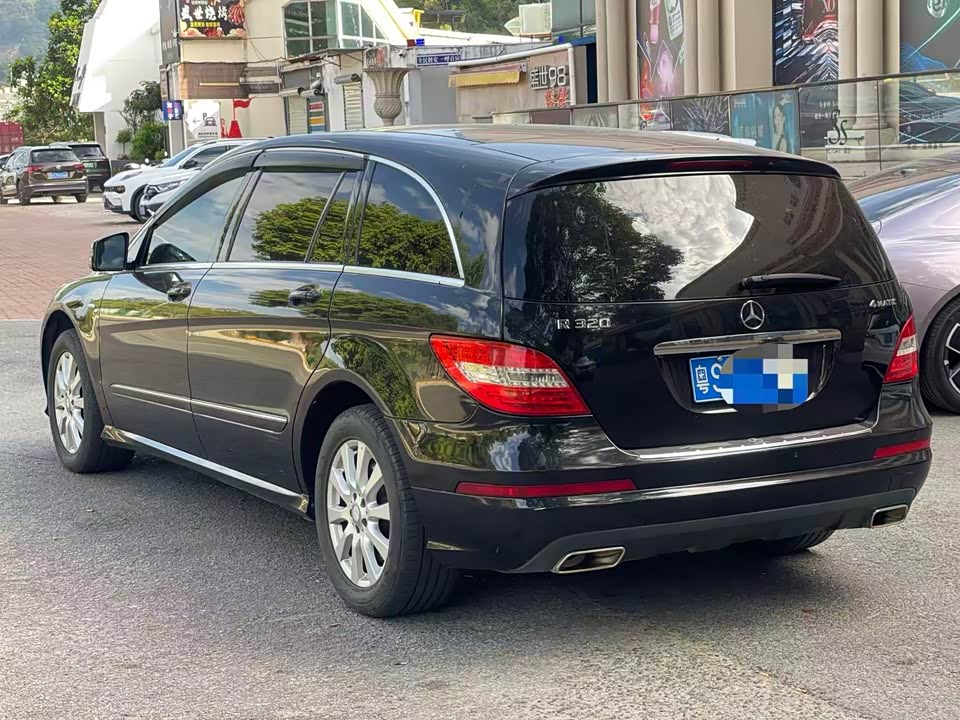 Mercedes-Benz R-class