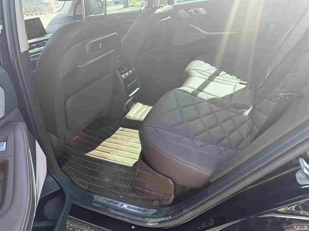 BMW X5, 2023 4