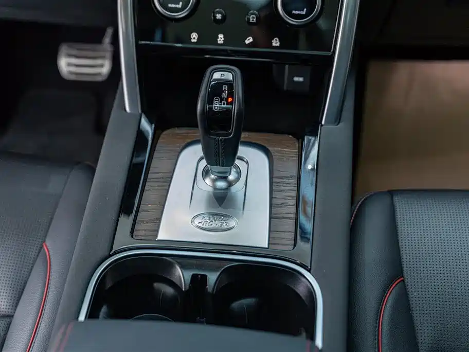 Land Rover Discover sports