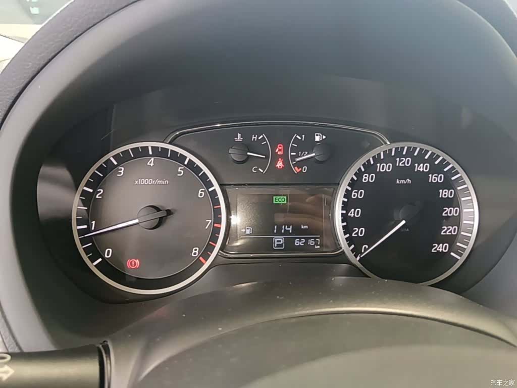 Nissan Sylphy, 2017 12