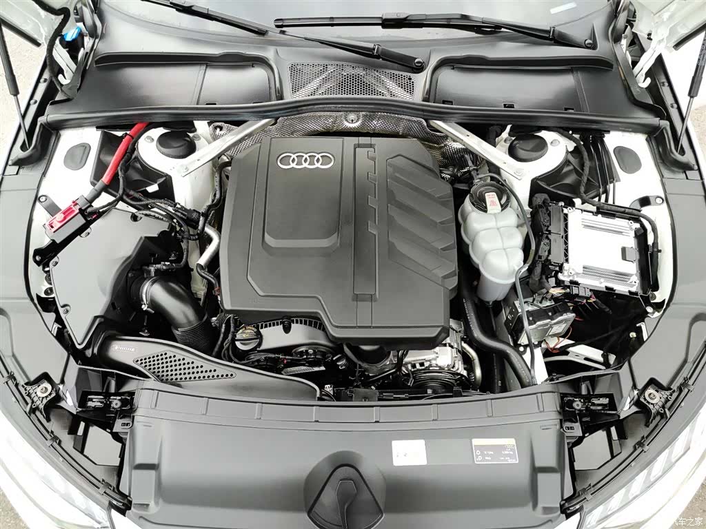 Audi A4L, 2024 18