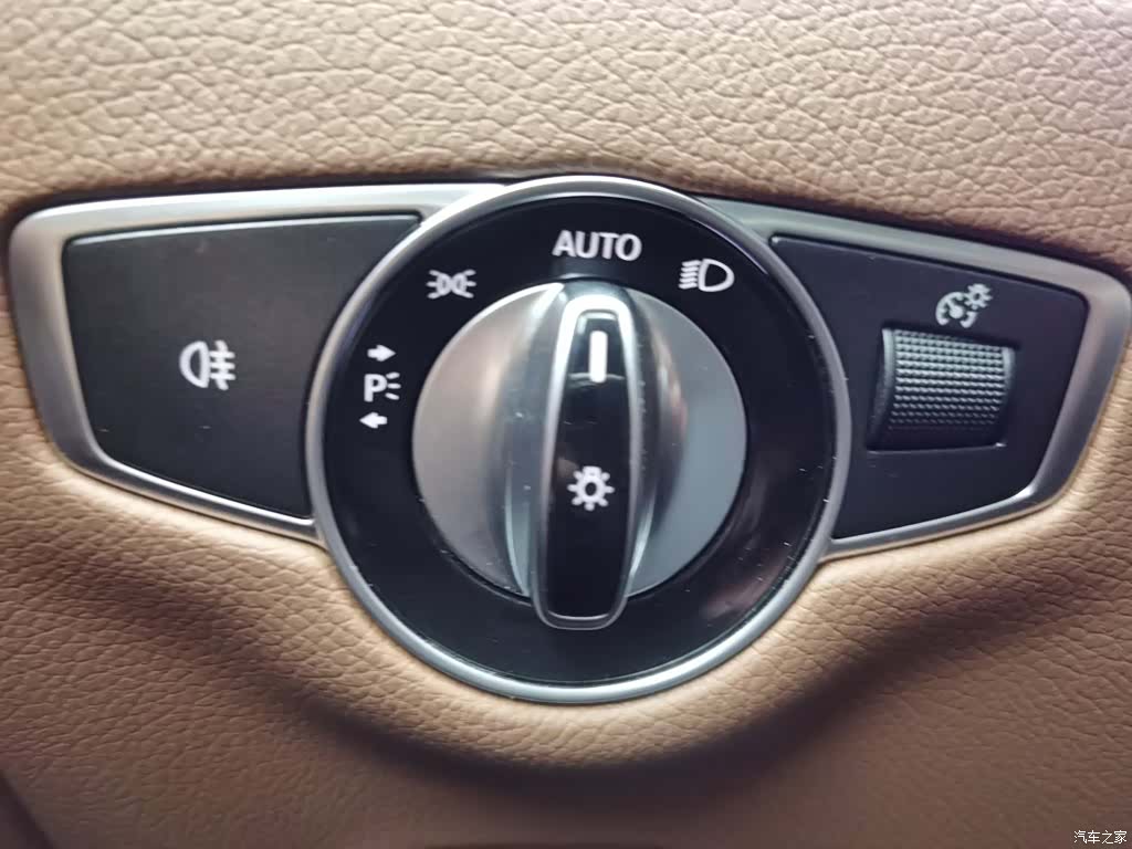 Mercedes-Benz E-Class, 2017 21