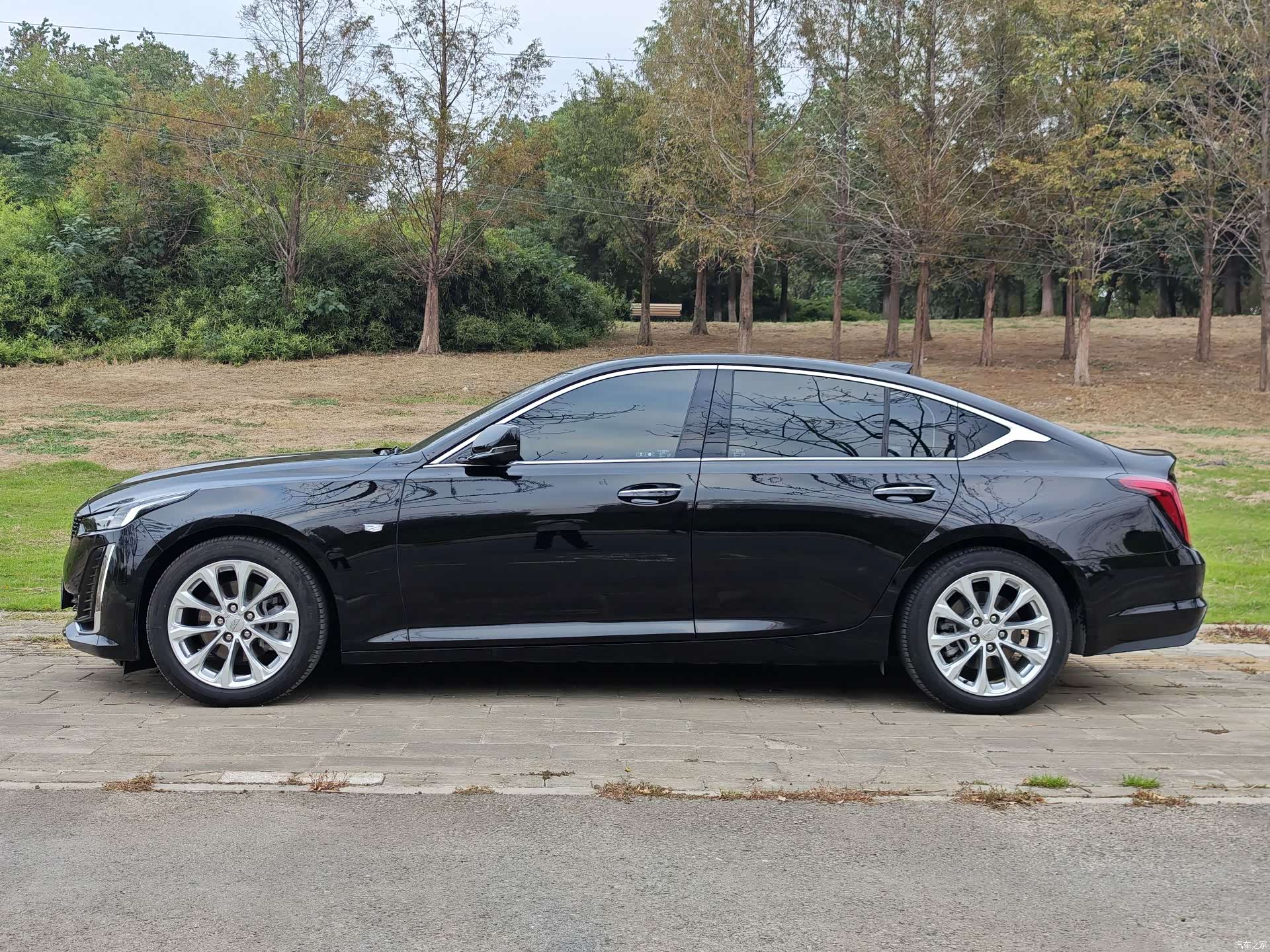 Cadillac CT5, 2023 2