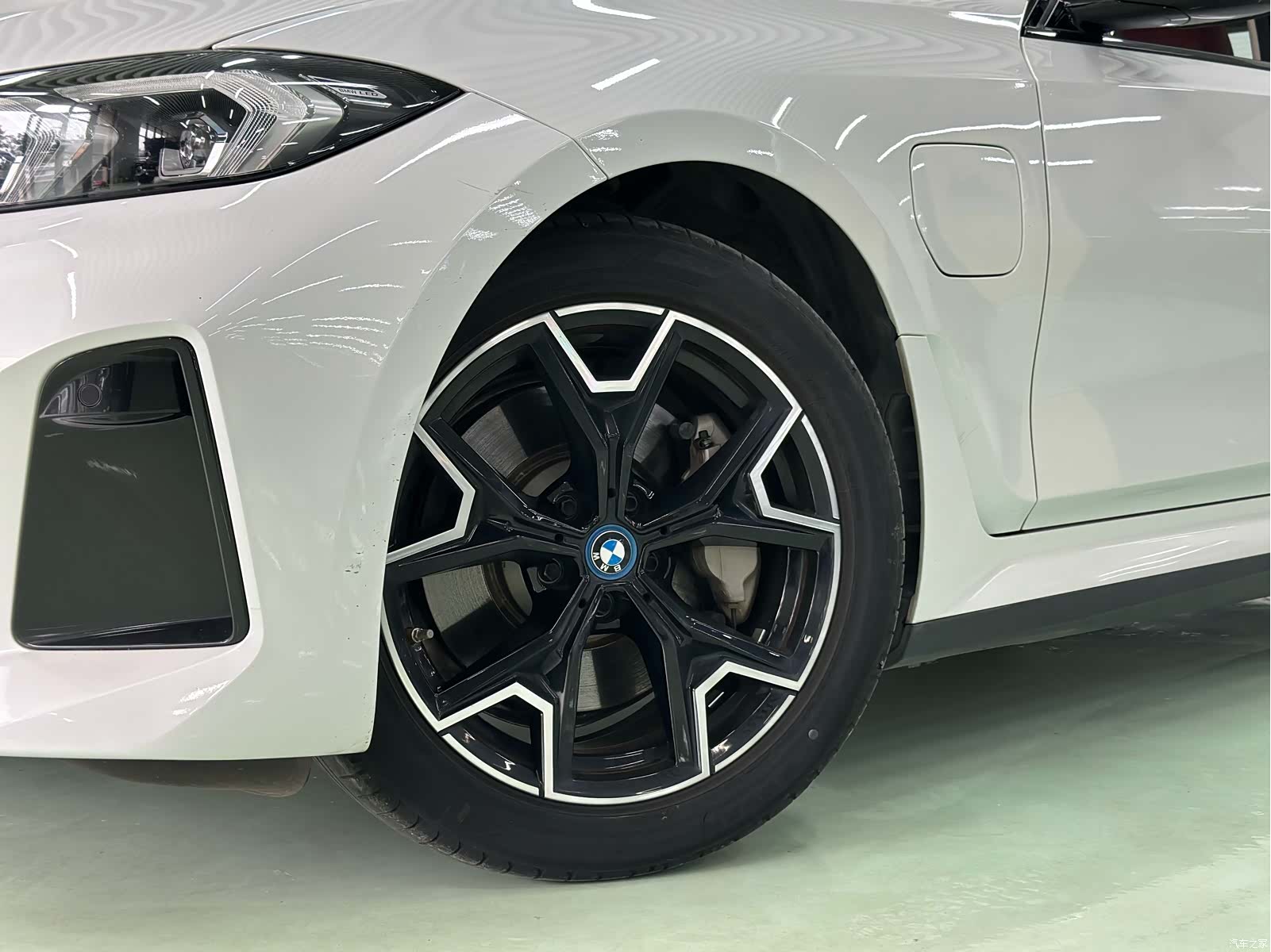 BMW i3, 2023 3