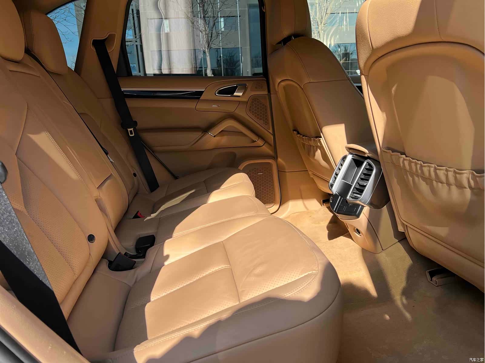 Porsche Cayenne, 2011 21