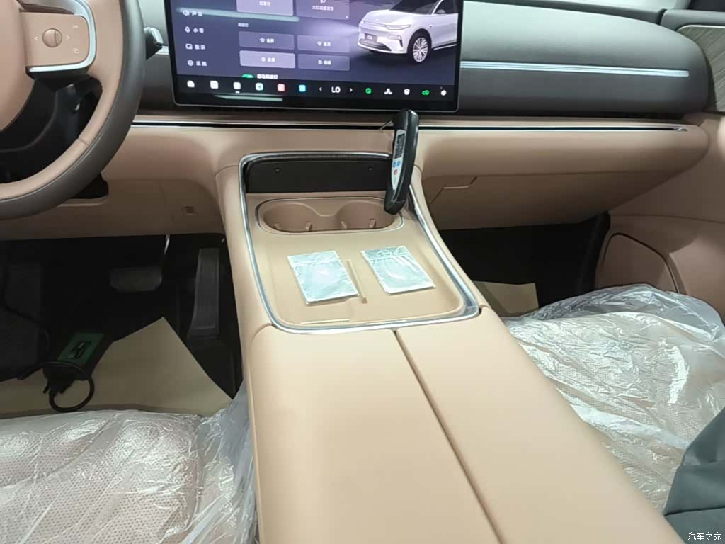 Leapmotor C11, 2025 14
