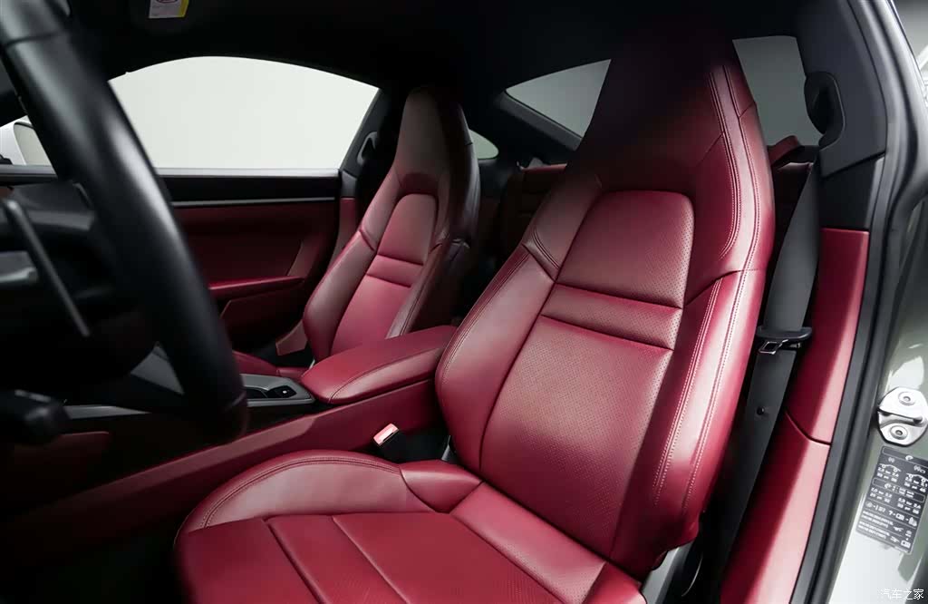 Porsche 911, 2023 10