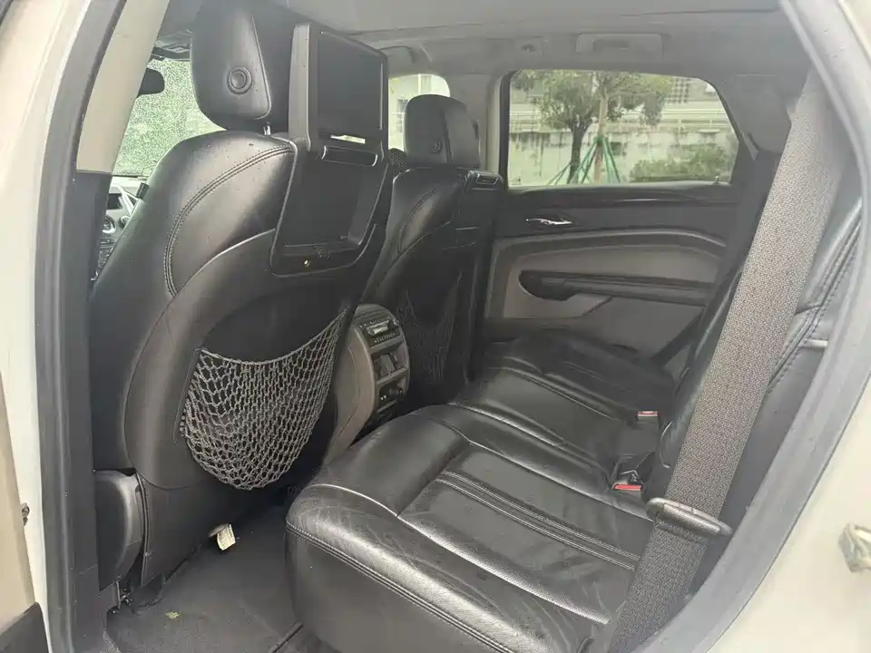 Cadillac SRX