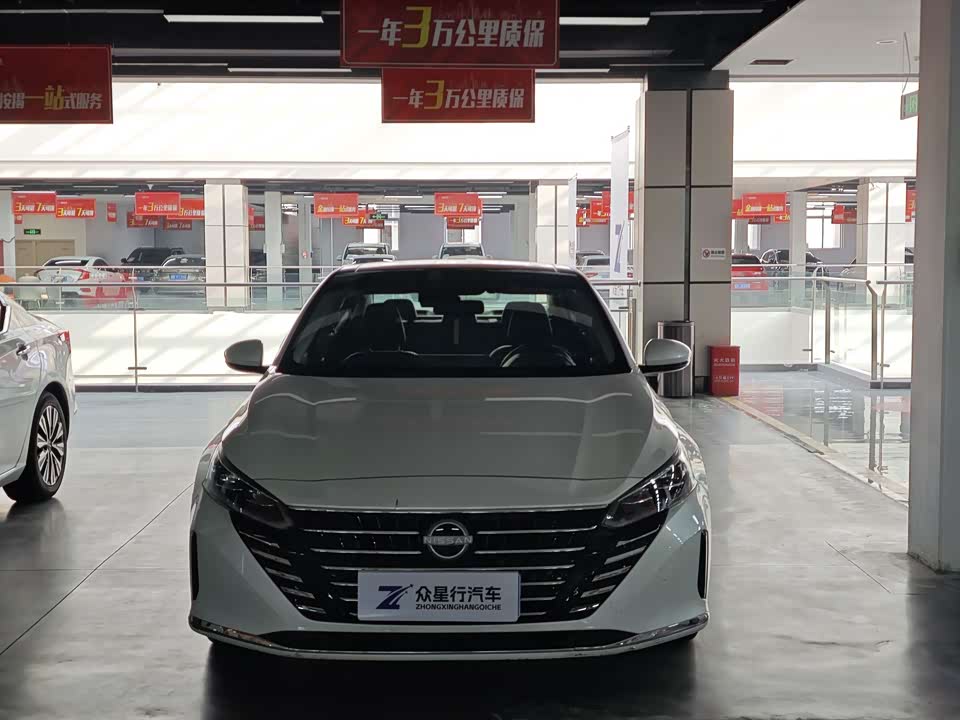 Nissan Teana