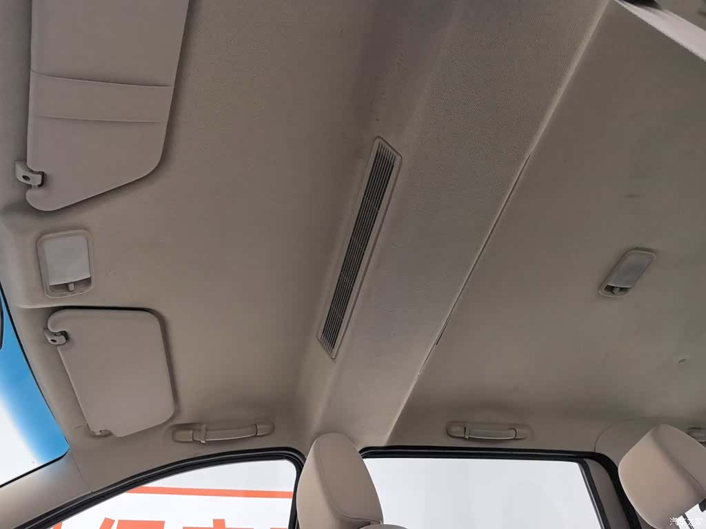 Wuling Hongguang, 2017 14