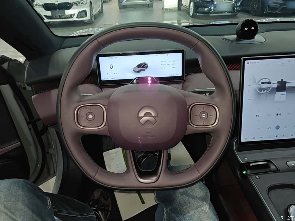 NIO ET5, 2024 11