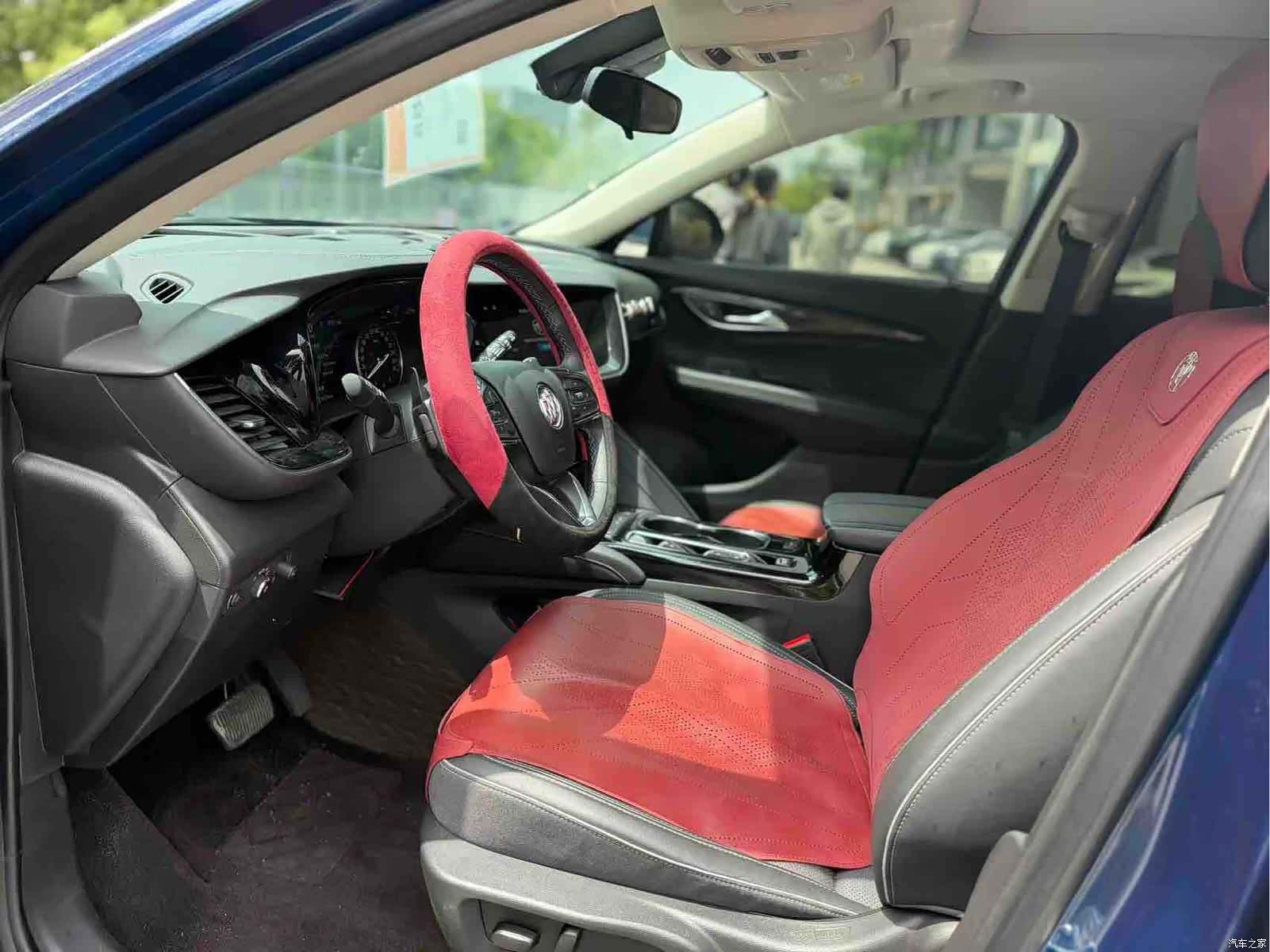 Buick Envision, 2023 4