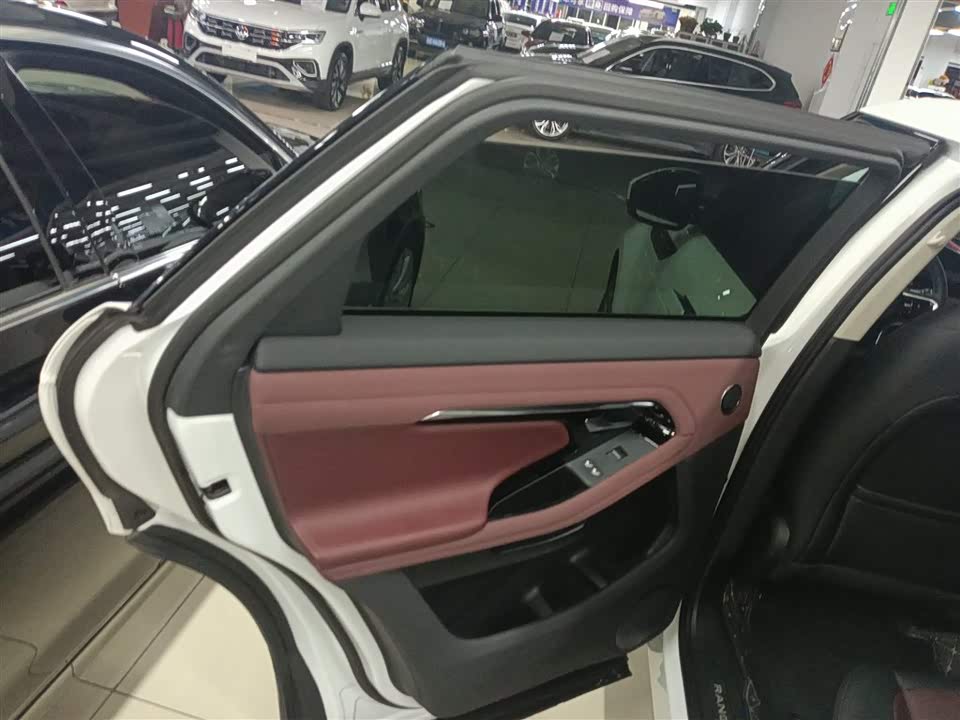 Land Rover Range Rover Aurora