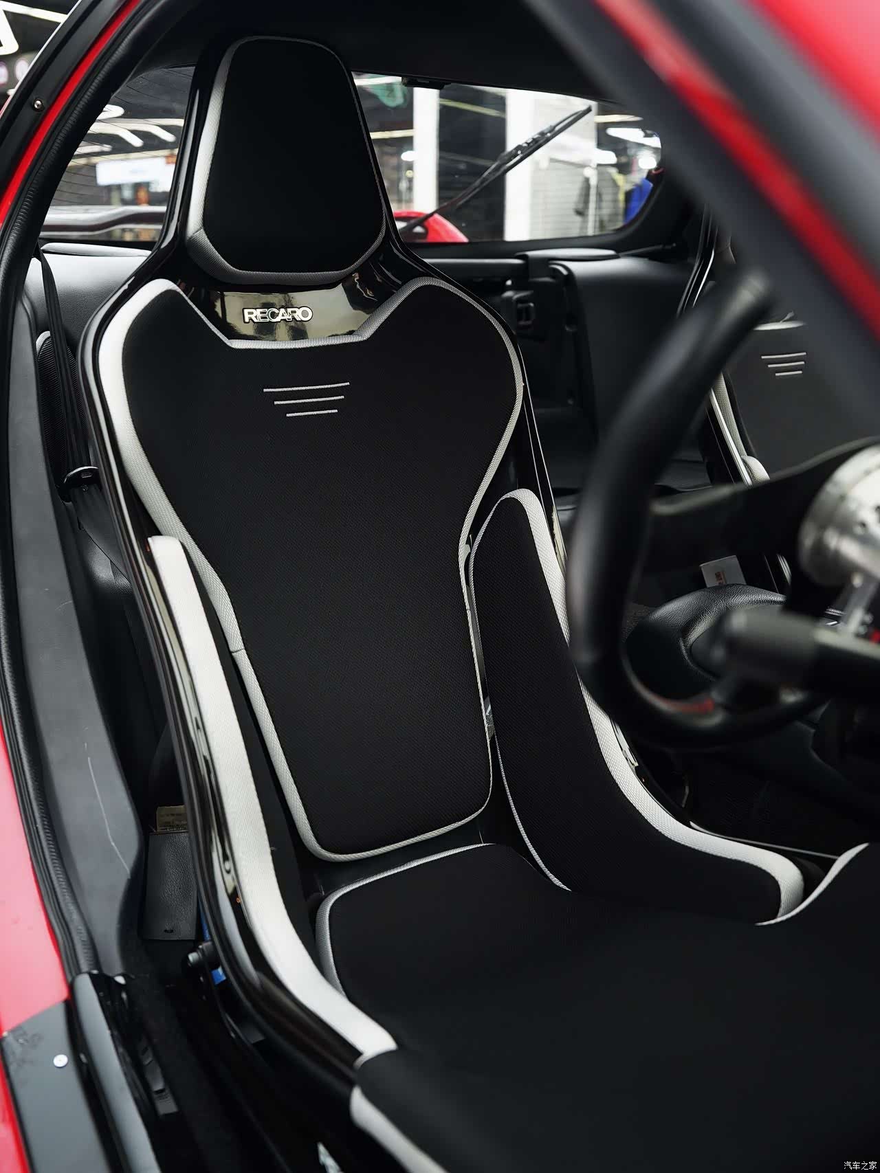 Mazda RX-7, 2015 9