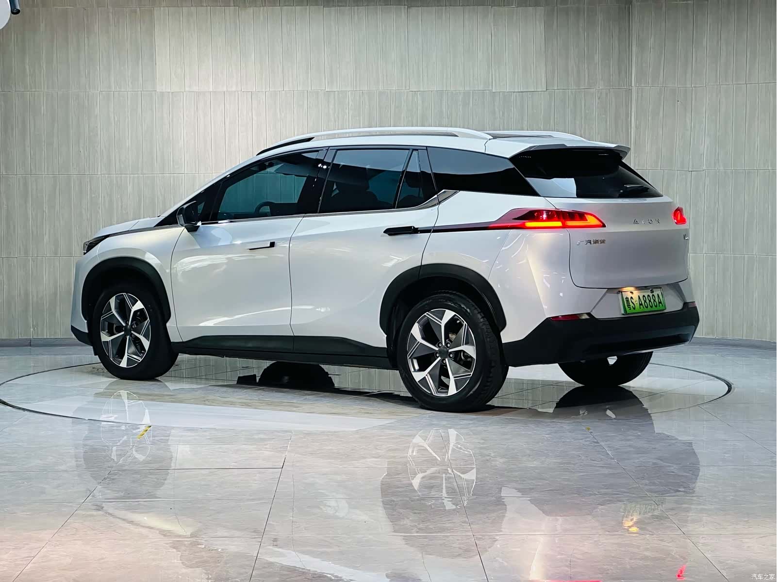 Aion S, 2022 все фото