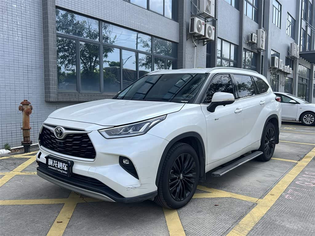 Toyota Highlander 2024 2.5L Elite 5 мест