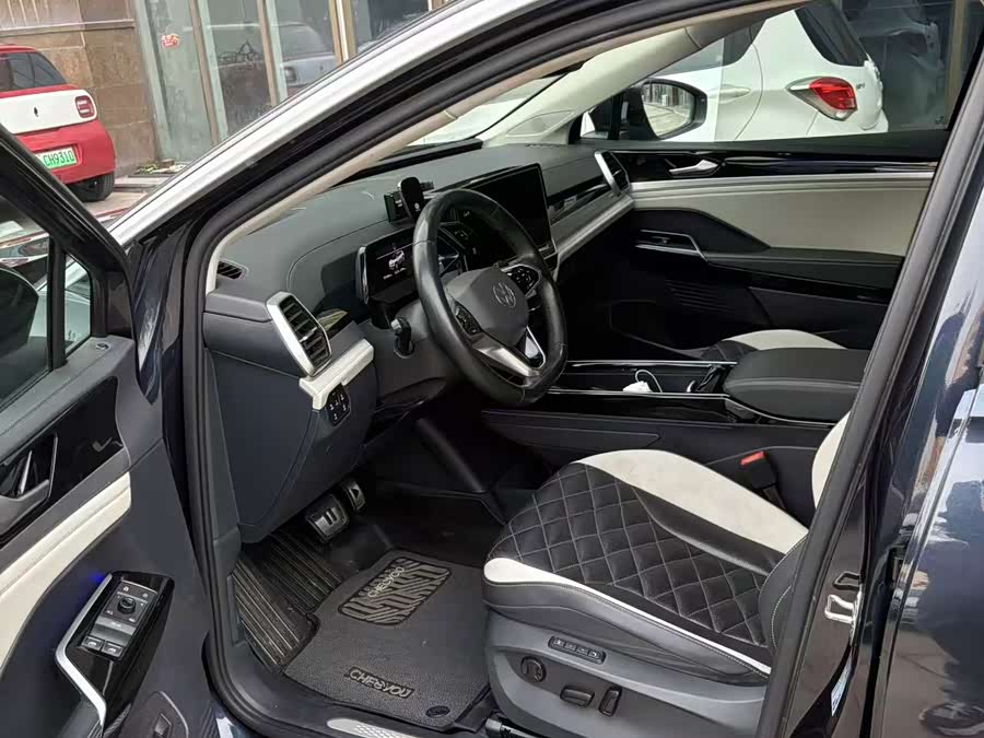 Volkswagen ID.6 CROZZ 2021, фото 7