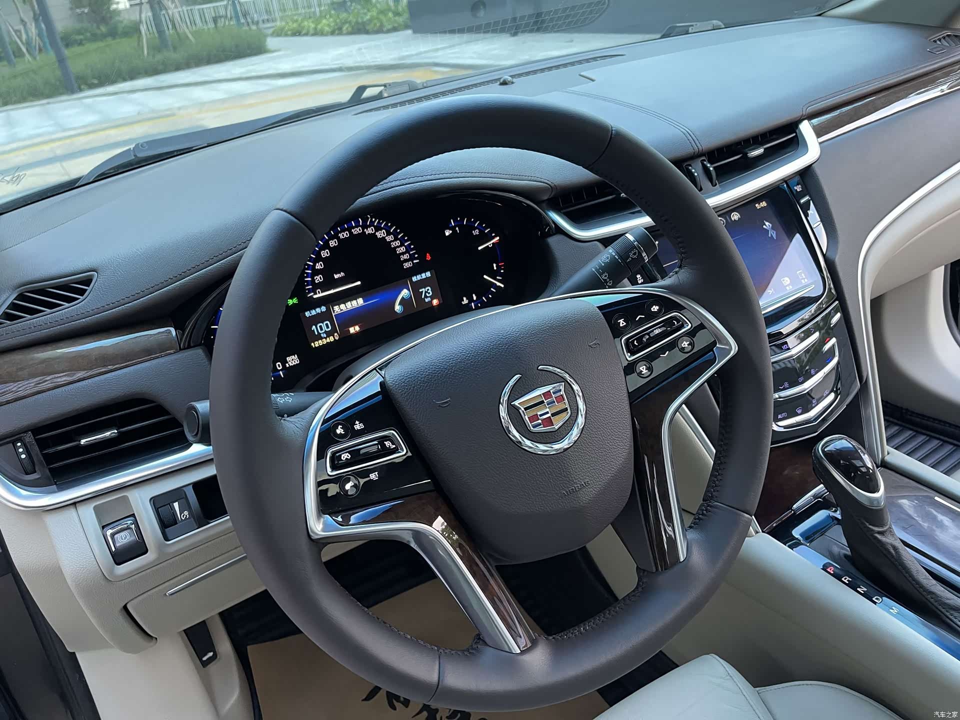 Cadillac XTS, 2014 12