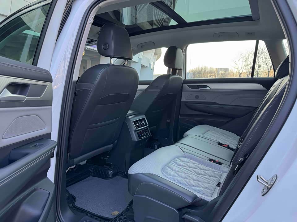 Volkswagen Range patrol